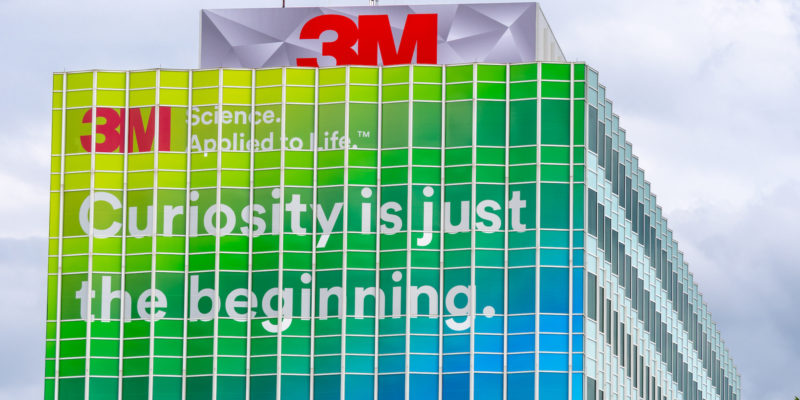 3M Minnesota world corporate headquarters building