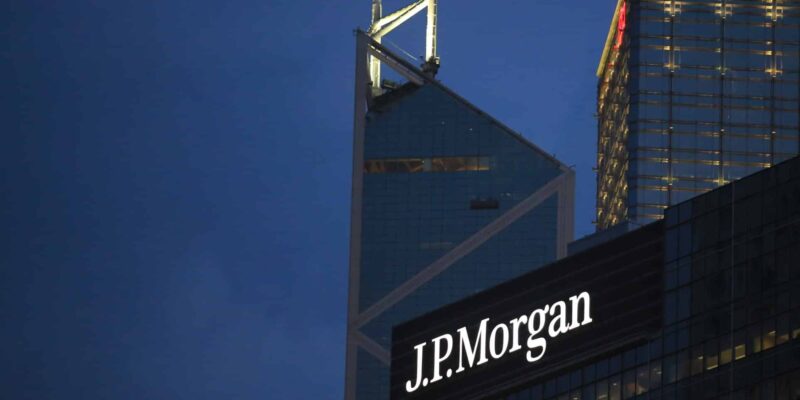 JPMorgan Chase Bank Building at Night